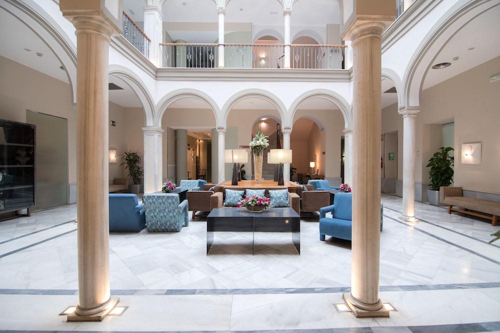 Hotel Petit Palace Marques Santa Ana Séville